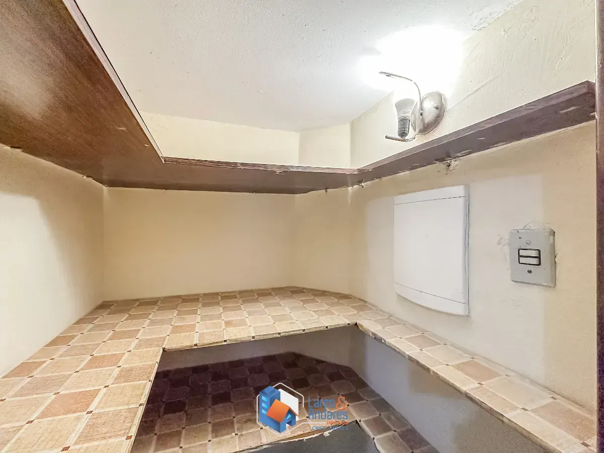 Imagem Sobrado para venda em Sumaré com 3 quartos, sendo 2 suítes, 160m²