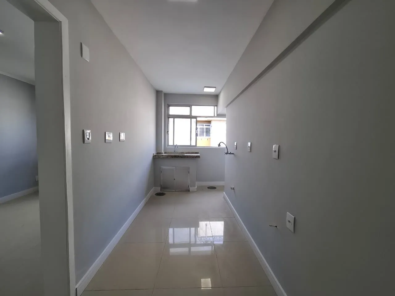 Imagem Apartamento à venda em Porto Alegre, Azenha, com 2 quartos, 111m2