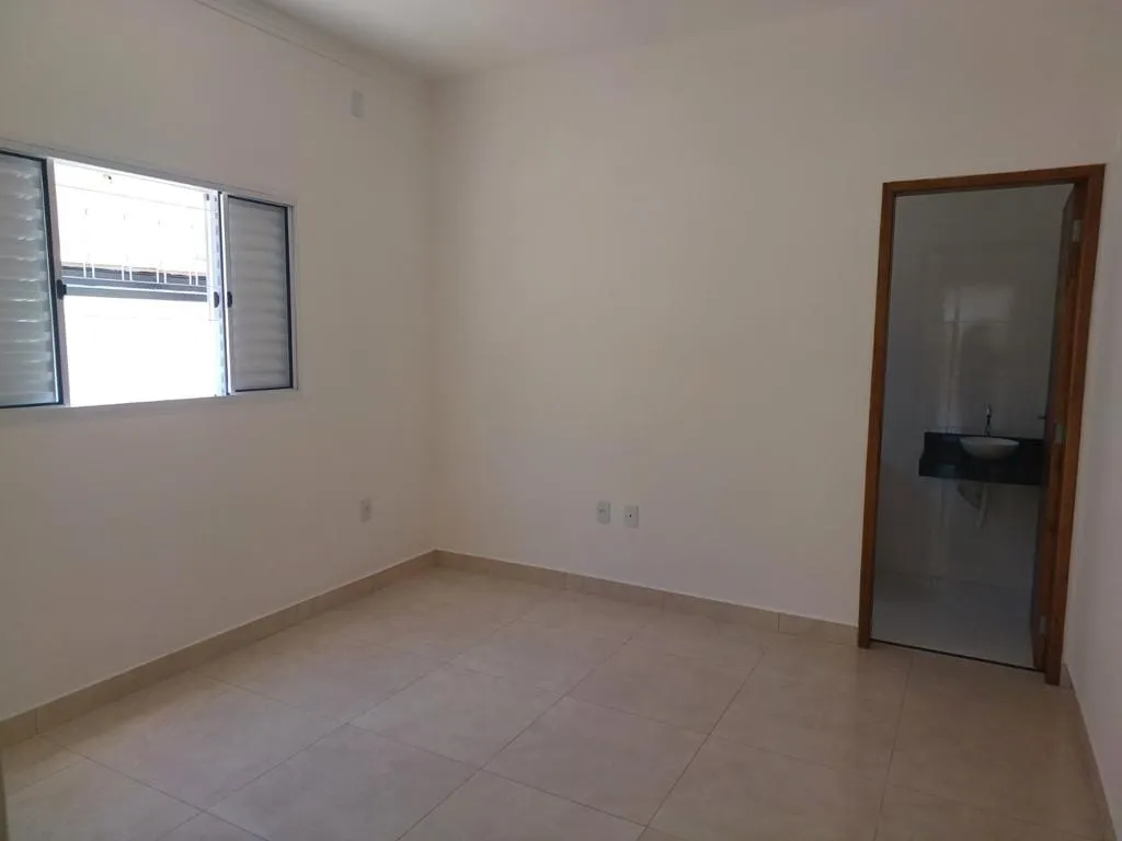 Imagem Casa à venda 2 Quartos, 1 Suite, 1 Vaga, 125M², Residencial Estoril, Taubaté - SP
