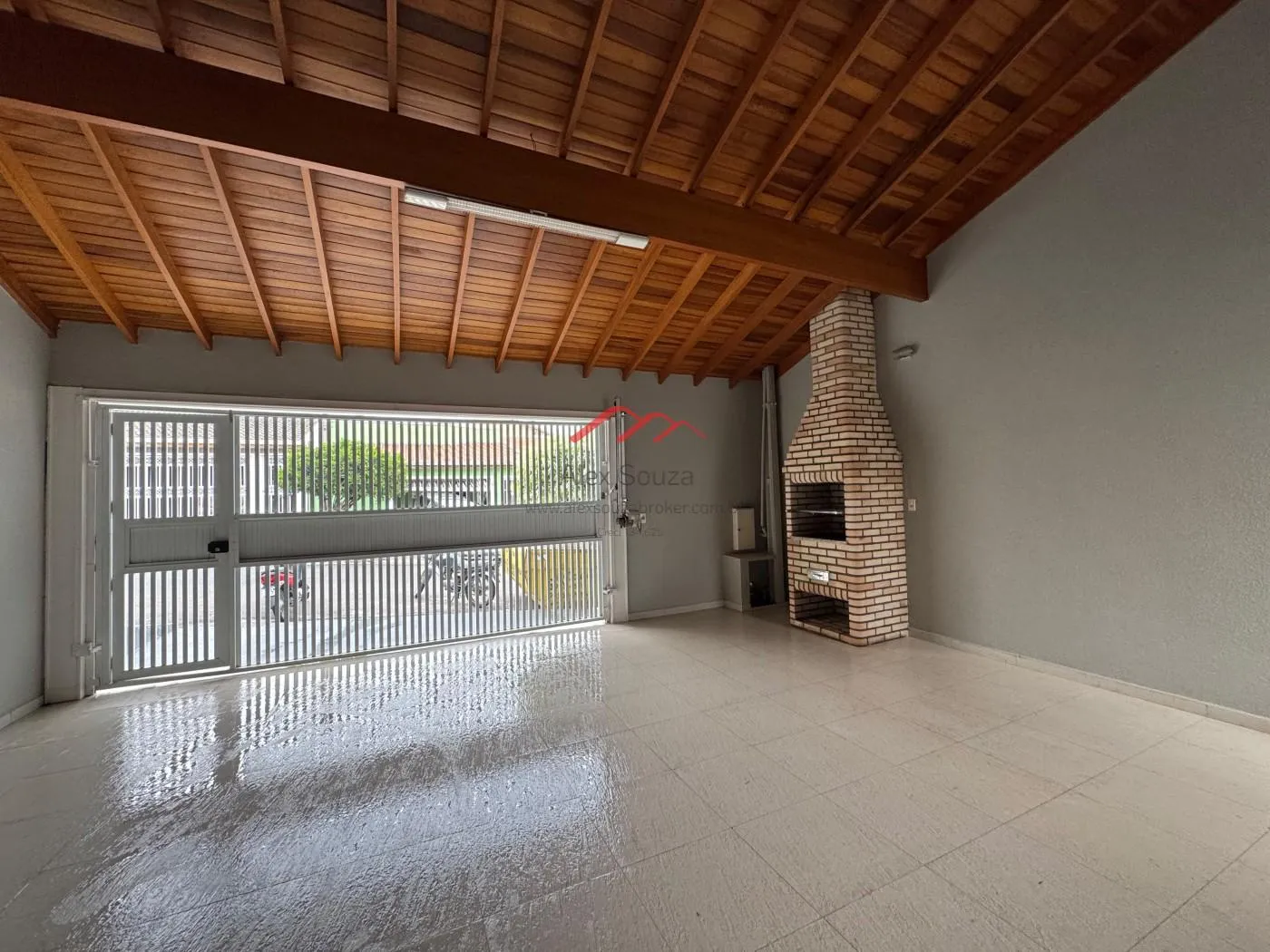 Imagem Casa para Venda em Indaiatuba, Jardim Paulista I, 3 dormitórios, 1 suíte, 2 banheiros, 2 vagas