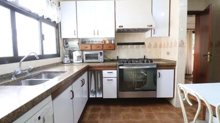 Foto do imóvel Apartamento à venda em São Paulo, Campo Belo, com 3 quartos, 200m2 em Conde de Porto Alegre