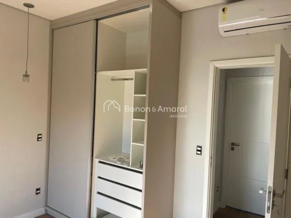 Imagem Linda casa triplex de 150m² para locação em um dos condomínios mais charmosos do Taquaral, o La ...