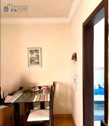 Imagem Apartamento 03 quartos com suíte e armários, vaga no Sagrada Família!!!!