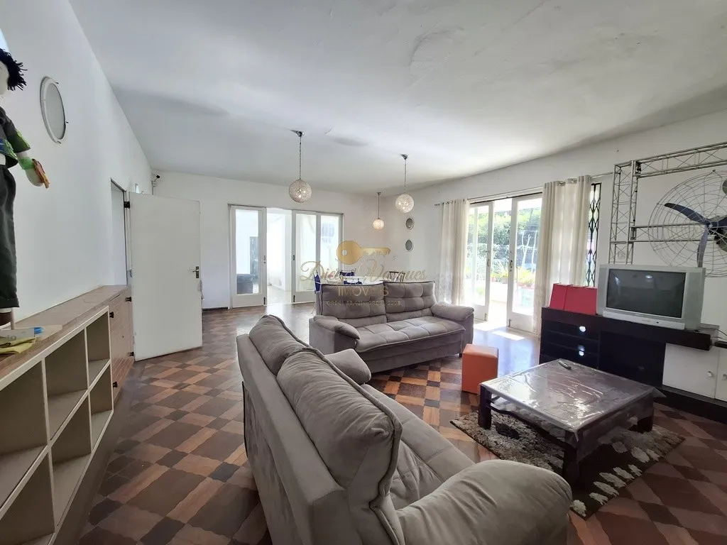 Imagem Casa para Venda em Teresópolis / RJ no bairro Alto
