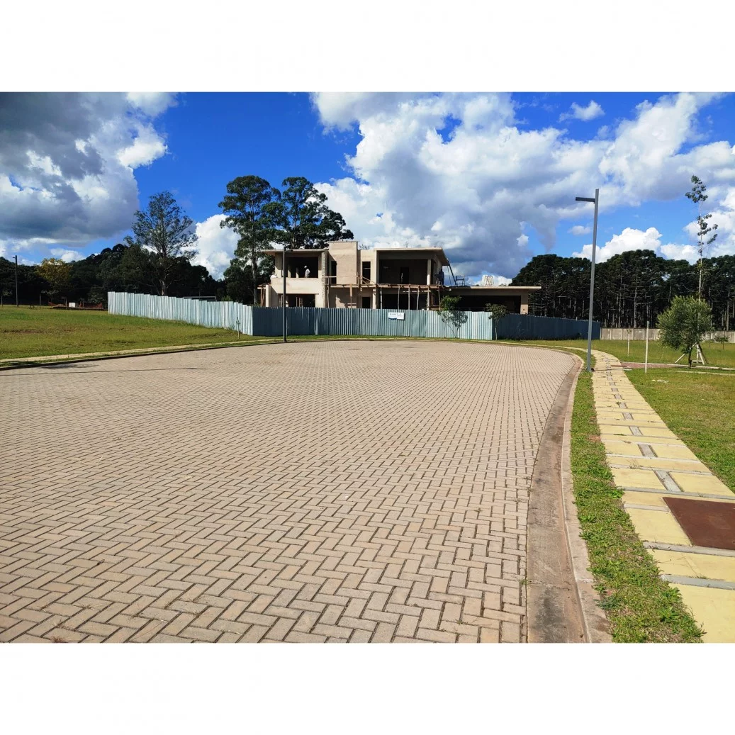 Imagem Terreno em condomínio 3 quartos sendo 1 suíte para venda no bairro Pedancino em Caxias do Sul