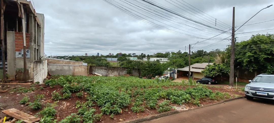 Imagem Terreno à venda em Cascavel, Santa Cruz - Energia Elétrica e Rua Asfaltada