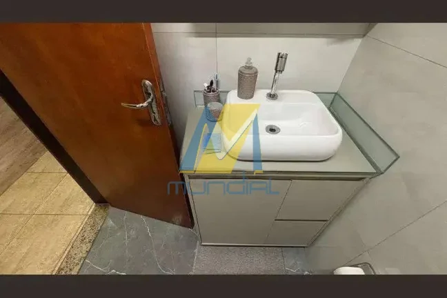Imagem Casa térrea 2 dorms com quintal e churrasqueira no Jardim Stella