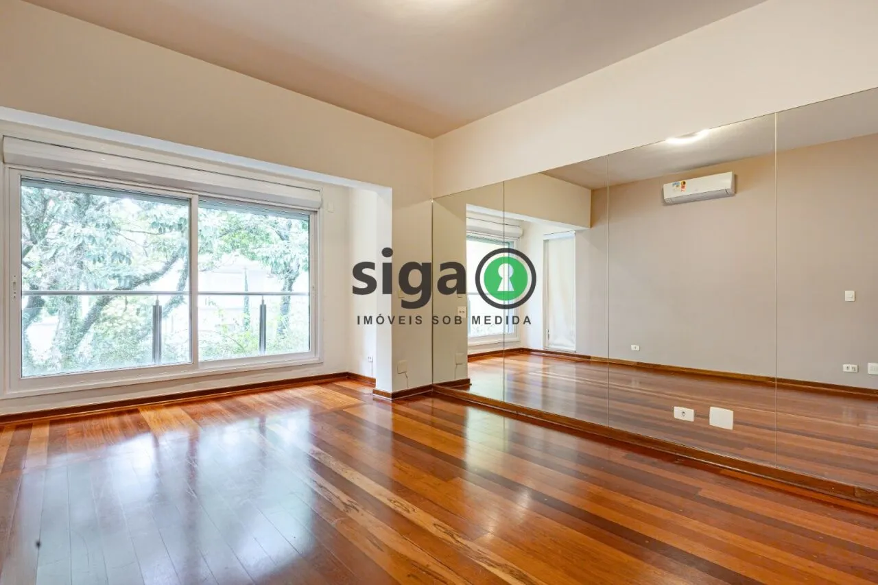 Imagem Casa em Condomínio no Morumbi - 754m². 4 suítes, 2 vagas á Venda!!