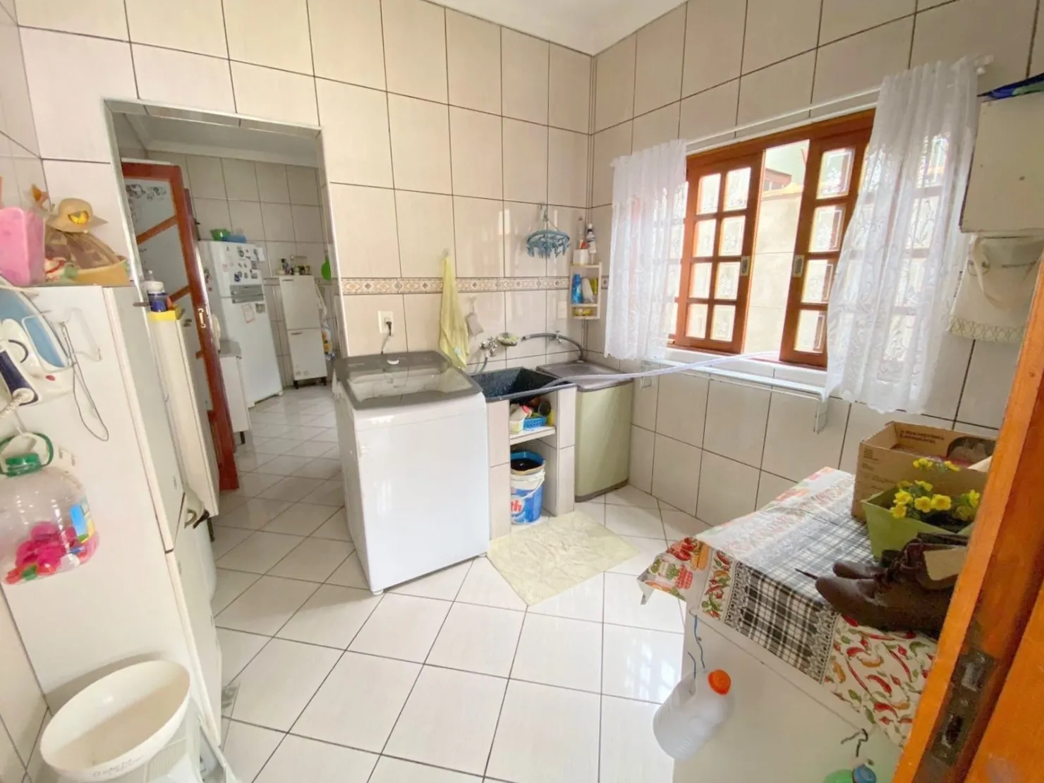 Imagem Casa à venda 03 dormts(01suite) e 04 vgs, Conjunto Habitacional Terra dos Ipês II (Fase II), Pindamonhangaba, SP