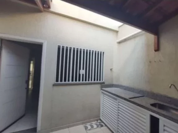 Imagem Sobrado Alto da Mooca - 118 m² - 3 Dormitórios - 1 Suíte - Sacada - Jd. de inverno - Lavabo - 2 Vagas - Churrasqueira - Aceita Financiamento