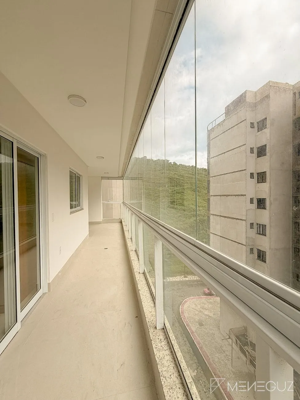 Imagem Apartamento 3 quartos a venda no final da Praia do Morro, na orla com lazer completo