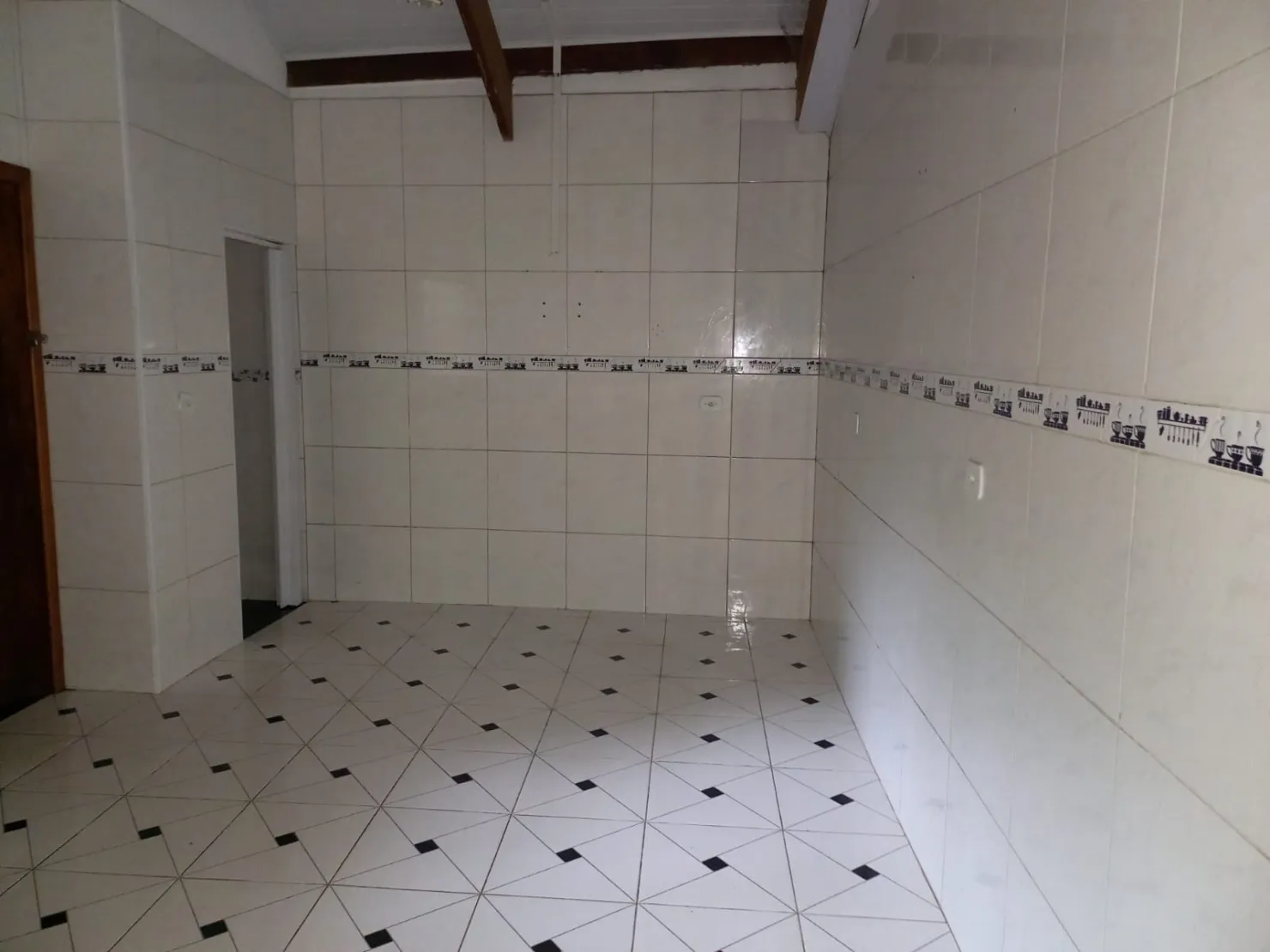 Foto do imóvel Casa à venda 2 Quartos, 1 Vaga, 375M², Centro, Tremembé - SP