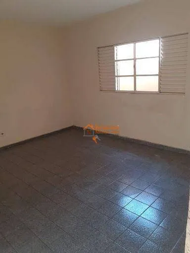 Imagem Sobrado com 7 dormitórios à venda, 300 m² por R$ 480.000,00 - Vila Rio - Guarulhos/SP