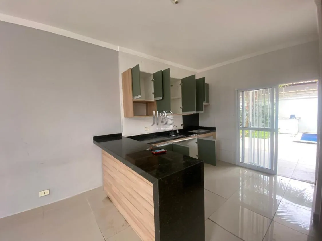 Imagem SOBRADO LADO PRAIA 2 SUITES E COM PISCINA PARA LOCAÇÃO DEFINITIVA NO LOTY EM ITANHAÉM