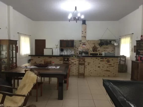 Imagem Sítio em perfeito estado na área rural de Camboriú