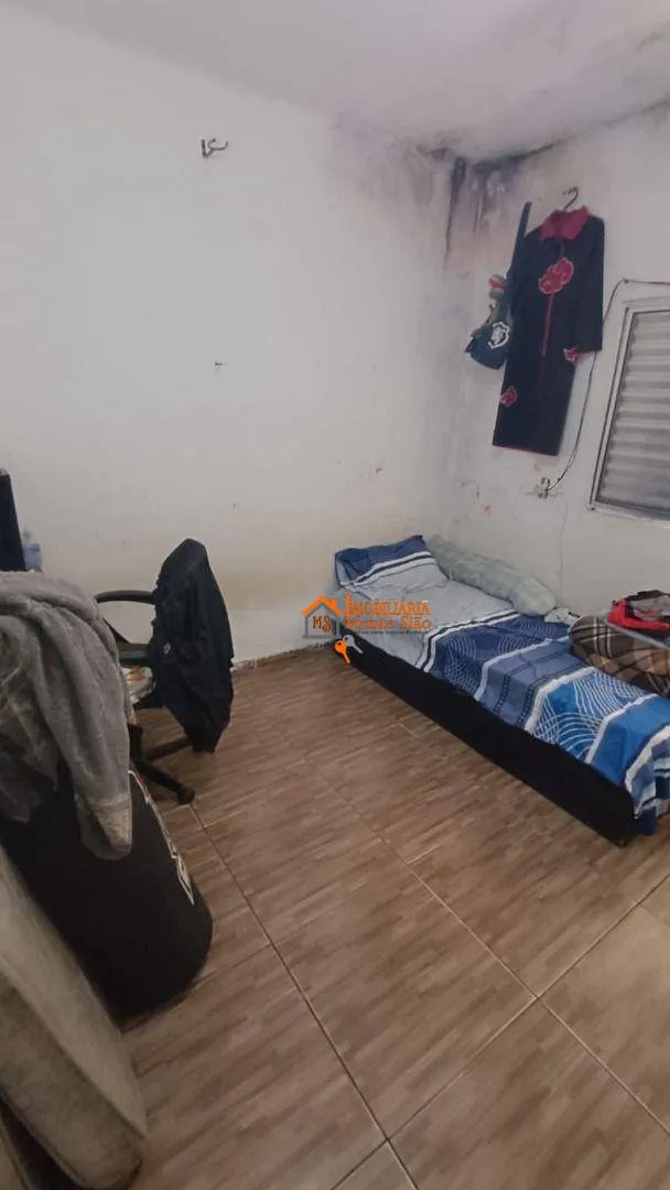 Imagem Sobrado com 5 dormitórios à venda, 300 m² por R$ 320.000,00 - Jardim Marilena - Guarulhos/SP