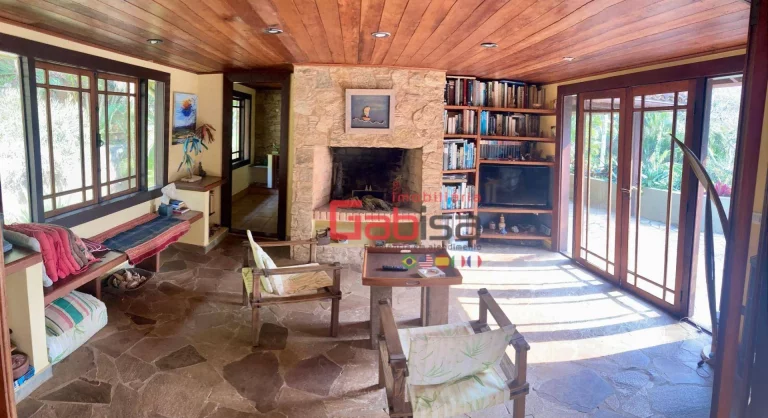 Imagem Mansão com 5 Suítes à venda, 500 m² por R$ 4.200.000 - Ferradura - Armação dos Búzios/RJ