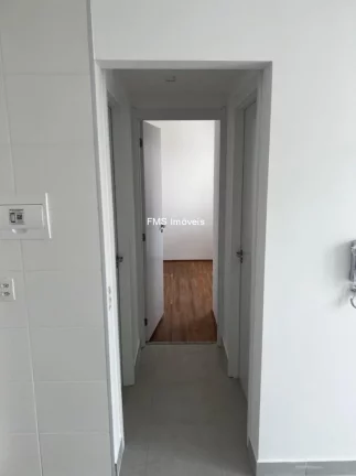 Imagem Apartamento à venda em São Paulo-SP, Barra Funda: 2 quartos, 1 sala, 1 banheiro, 34m² de área. Aproveite essa oportunidade!