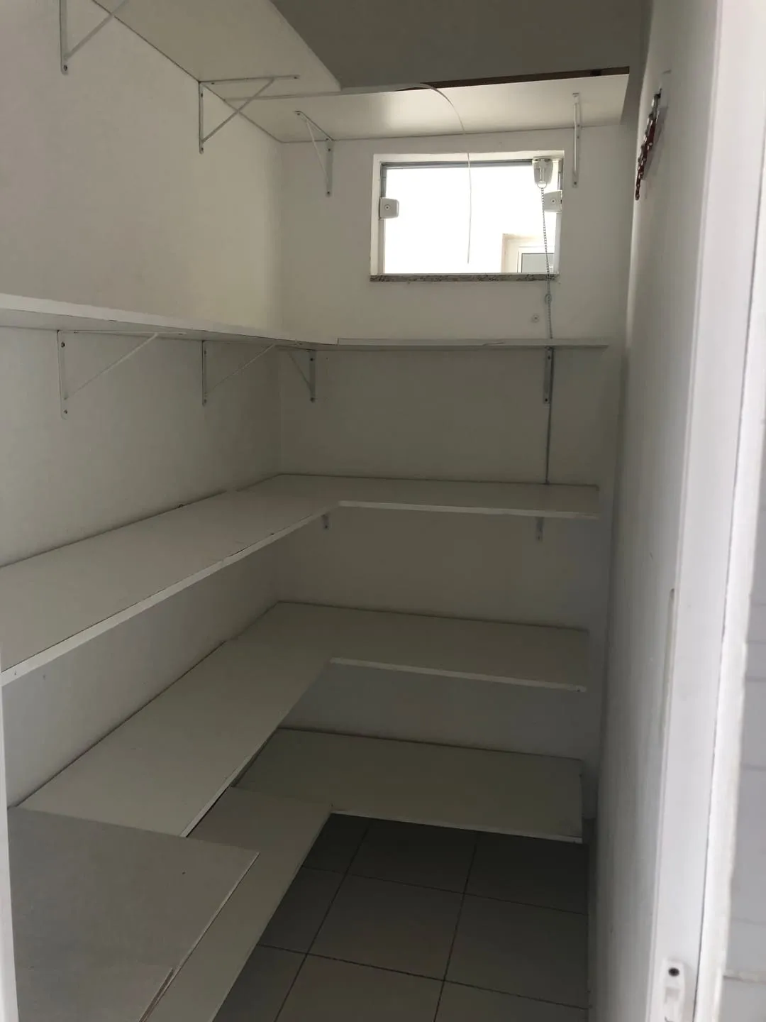 Imagem Casa à venda 4 Quartos, 1 Suite, 4 Vagas, 420M², Condomínio Real Ville, Pindamonhangaba - SP | Condomínio Real Ville