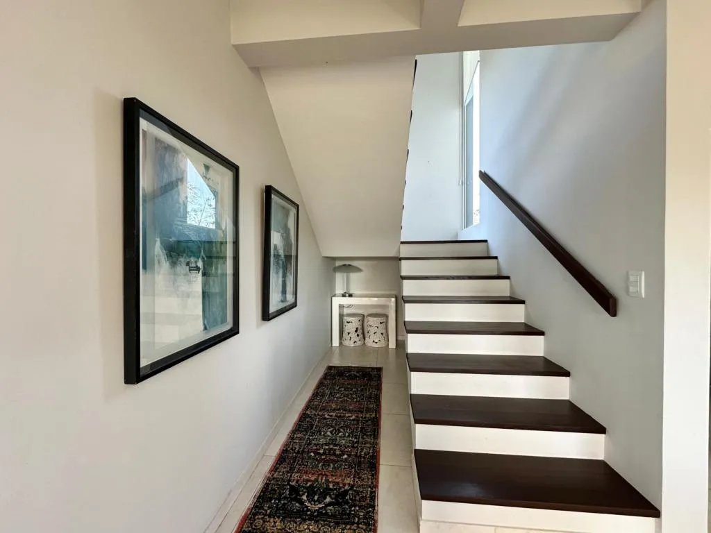 Imagem Casa em Condominio 3 Dormitórios - Bairro Dubai