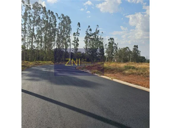 Terreno no Jardim Harris Scavazza em Batatais R 1492