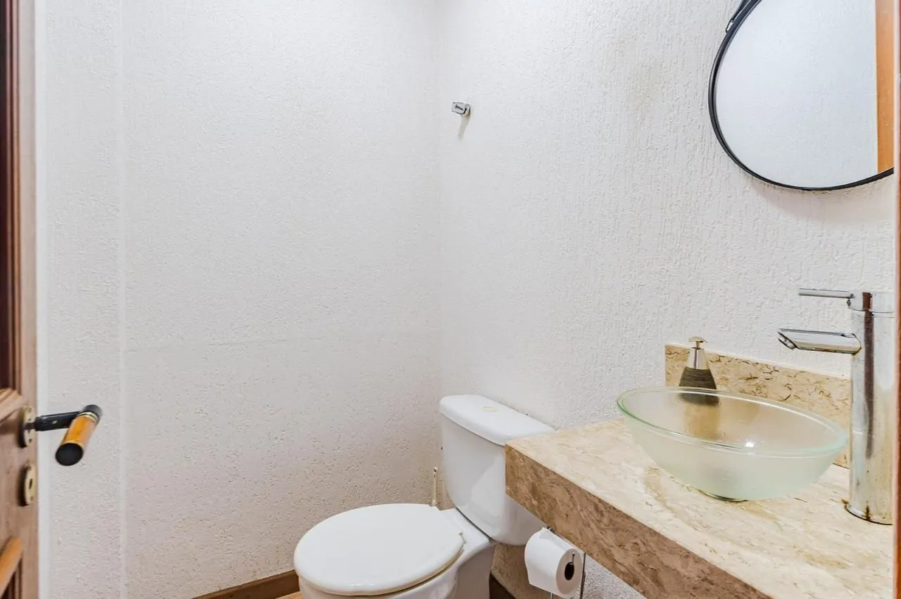 Imagem Casa em condomínio 3 dormitórios e sótão bairro Cristal