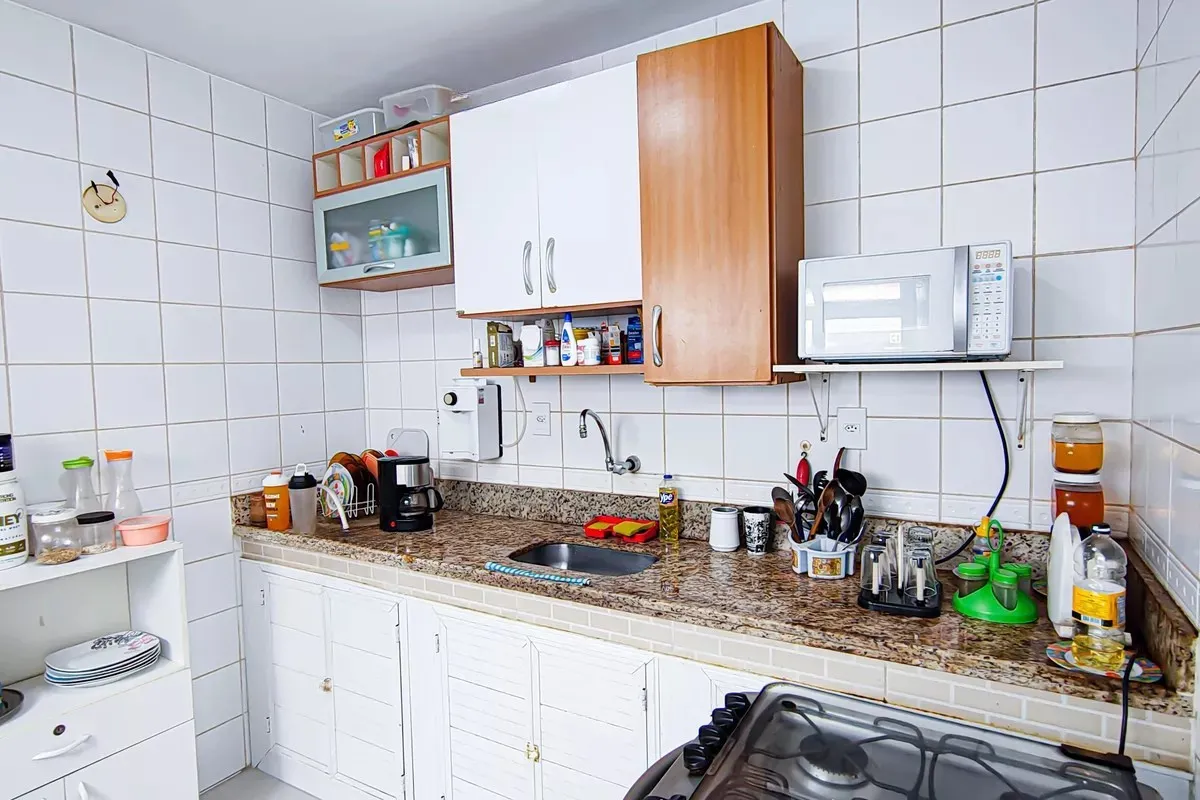 Imagem Casa em Condomínio para Venda, Jacarepaguá, 3 dormitórios, 1 suíte, 2 banheiros, 2 vagas