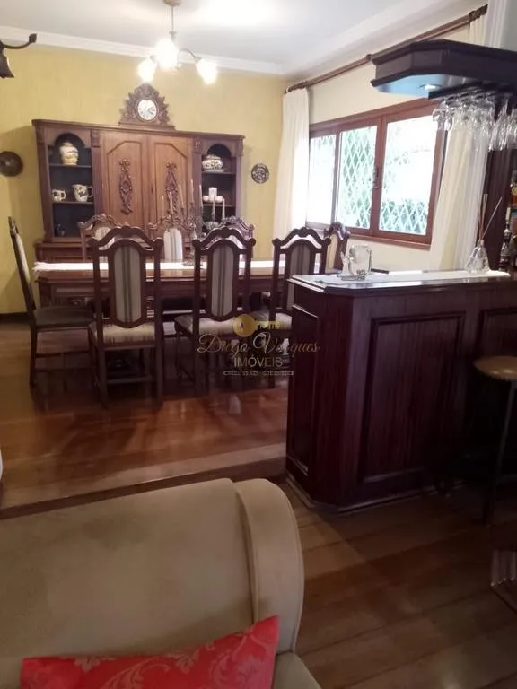 Imagem Casa para Venda em Teresópolis / RJ no bairro Várzea