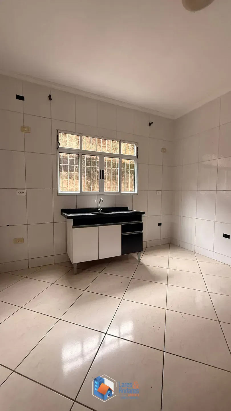 Imagem Sobrado para venda em Jardim Nova Germania com 4 quartos, sendo 4 suítes, 270m²