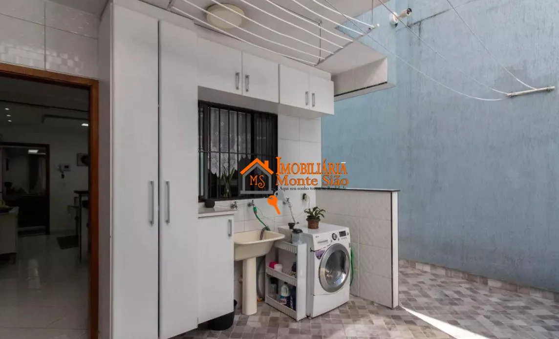 Imagem Sobrado com 3 dormitórios à venda, 165 m² por R$ 1.040.000,00 - Vila Rosália - Guarulhos/SP