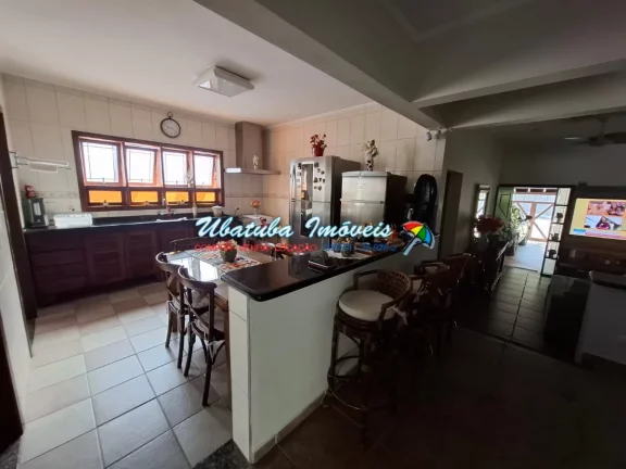 Imagem Linda casa em condomínio fechado com 04 dormitórios
