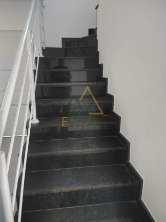 Imagem Sobrado à venda Xaxim Curitiba PR