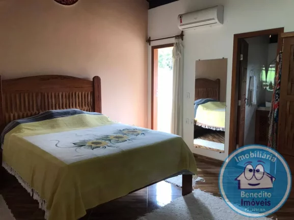 Imagem Vendo sítio bem localizado no Arraial D'Ajuda R$3.000.000,00