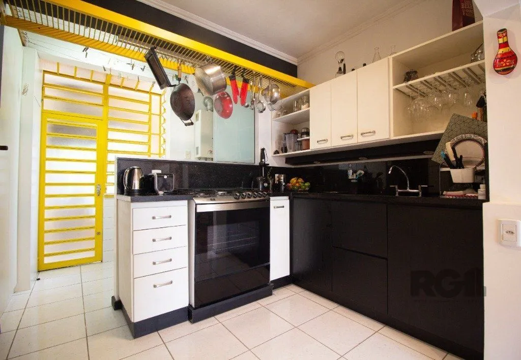 Imagem Apartamento de 3 dormitórios no bairro Petrópolis