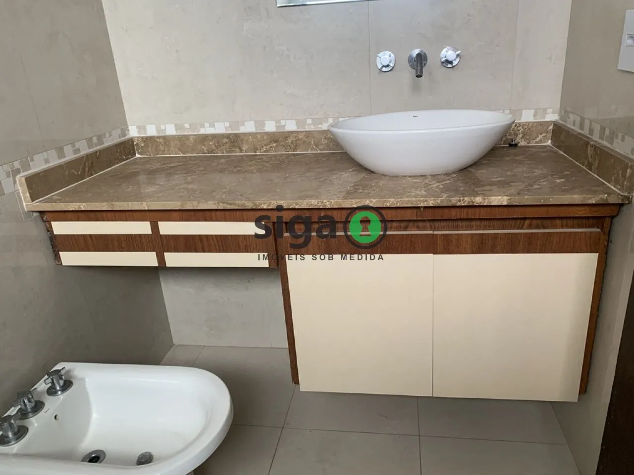 Imagem VENDE na Vila Suzana (Região do Morumbi) Apartamento com 3 quartos e 3 Vagas