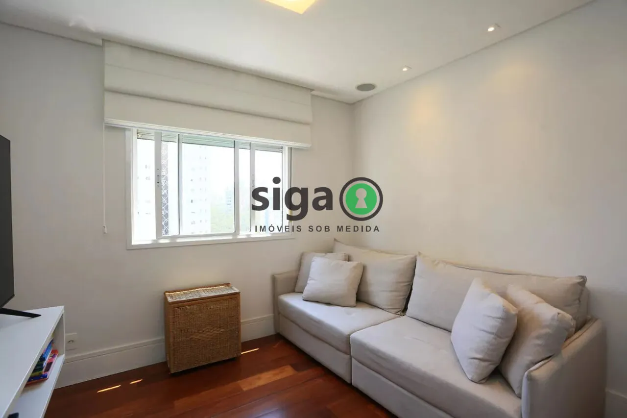 Imagem Apartamento de 223 metros com 3 quartos e 4 vagas