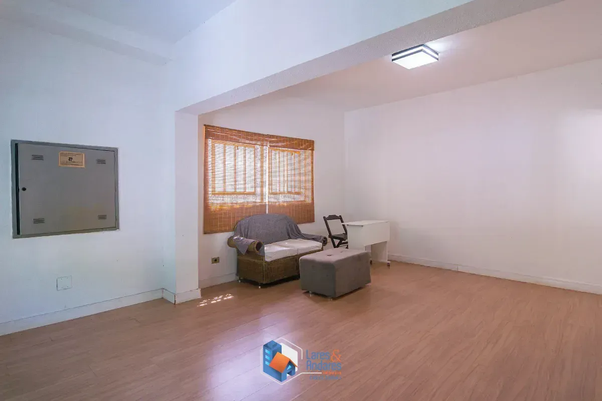 Imagem Casa comercial para venda em Pacaembu, 320m²