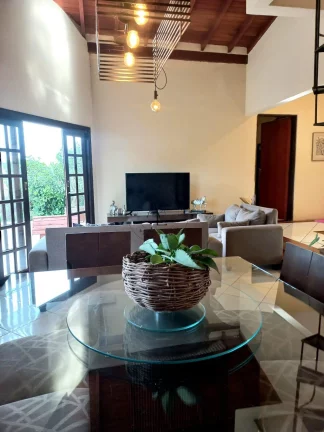 Imagem Chácara à Venda com 3 Dormitórios, 2 Banheiros e 1000m2 de Área Total – Conforto e Espaço para Toda a Família!