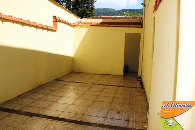 Imagem Oportunidade !!! Prédio 08 Kitnet + 01 Apartamento 02 Dormitorios - 150 metros da Praia Pereque Açu.