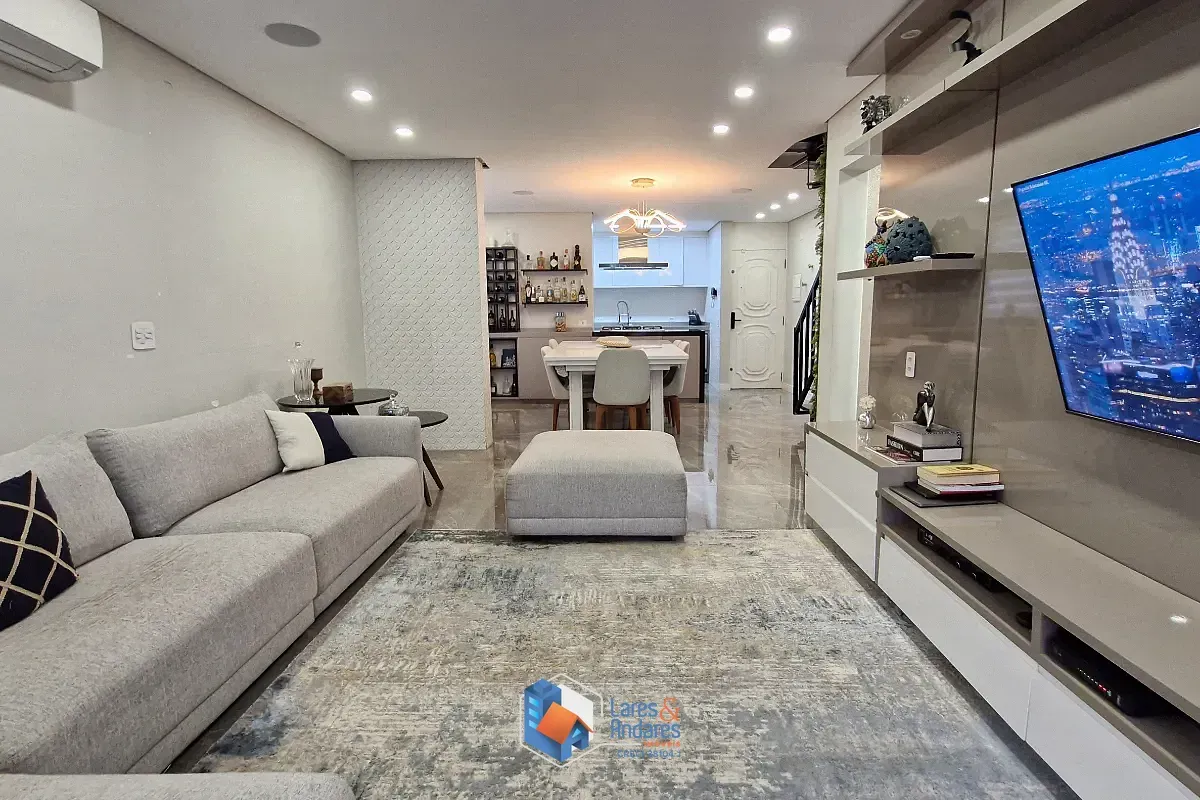 Imagem Triplex para venda em Santana com 2 quartos, sendo 2 suítes, 112m²