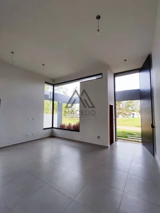 Imagem Casa nova com 3 suítes no Ninho Verde 1 - Encante-se com esse imóvel