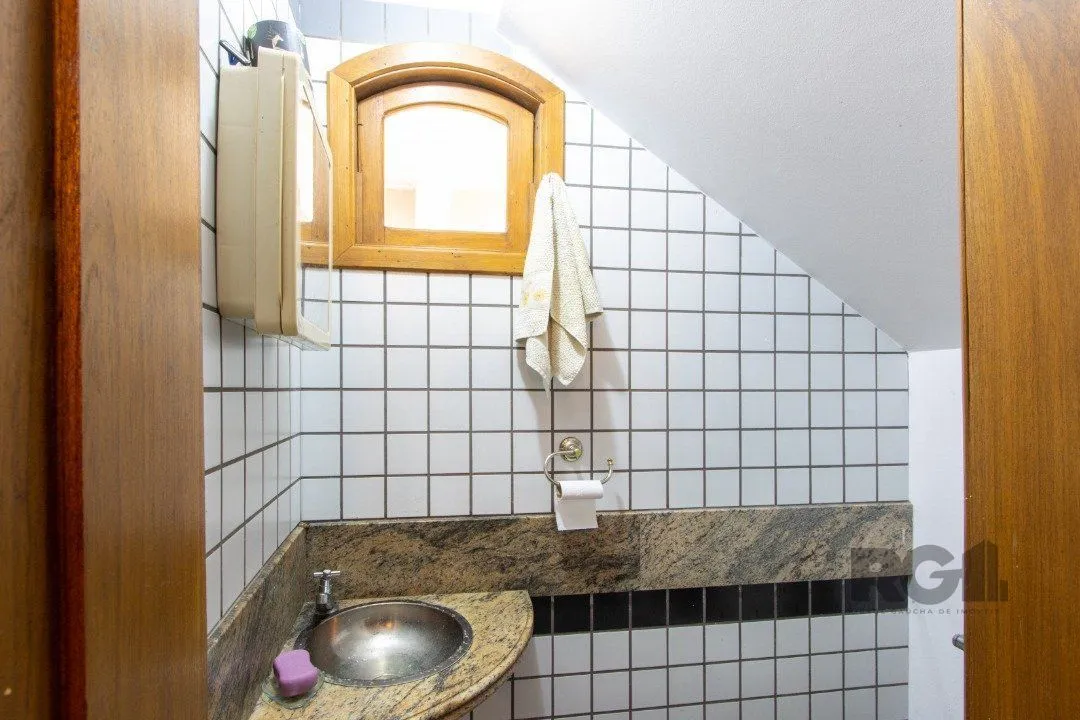 Imagem Casa para Venda - 238.68m², 4 dormitórios, sendo 1 suites, 4 vagas - Ipanema