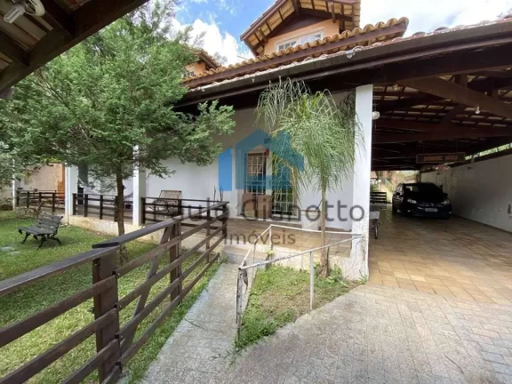 Imagem Casa - venda / Locação na Fazendinha Granja Viana