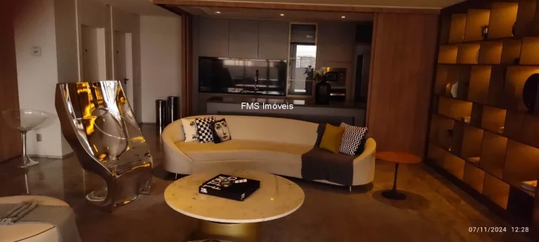 Imagem Apartamento com 77m² em Moema encontre o maior estoque Cyrela na Zona Sul! Explore em www.fmsimoveis.com.br