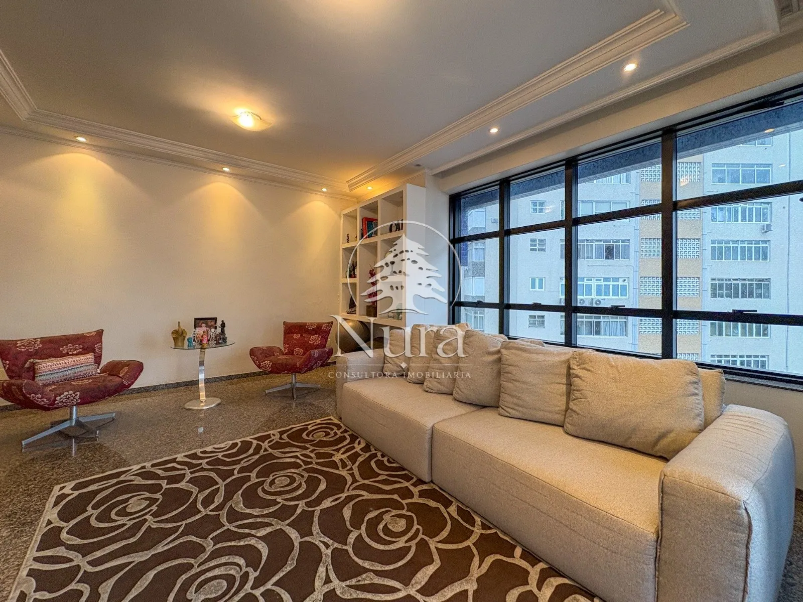 Imagem Apartamento de 3 quartos, 177m² no bairro Ponta da Praia, em Santos