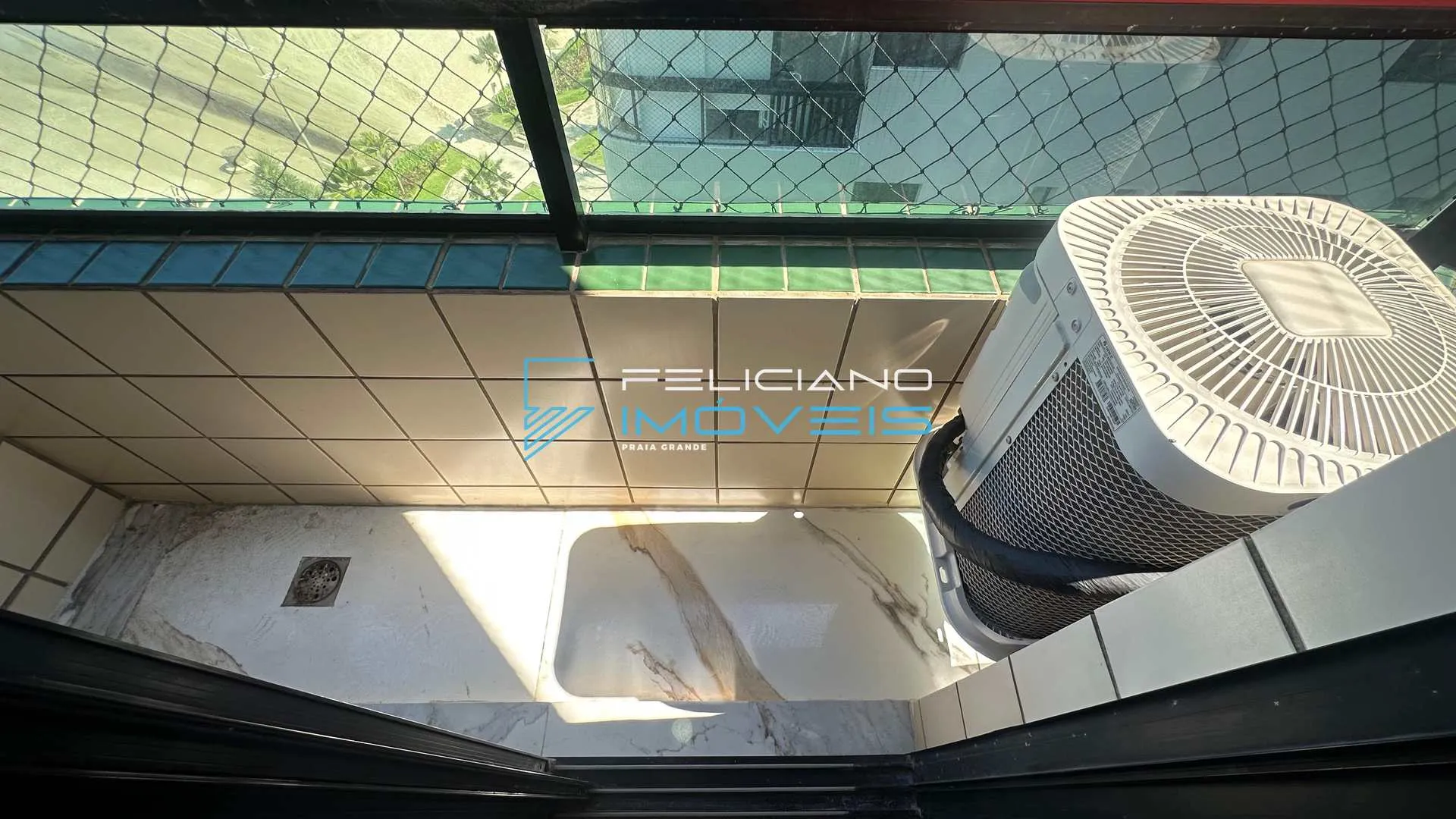 Imagem Apartamento com 2 quartos, Balneário Maracanã, Praia Grande - R$ 450 mil, Cod: 7200