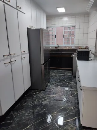 Imagem Sobrado com 3 Quartos à Venda, 450 m² em Cidade Centenário - São Paulo