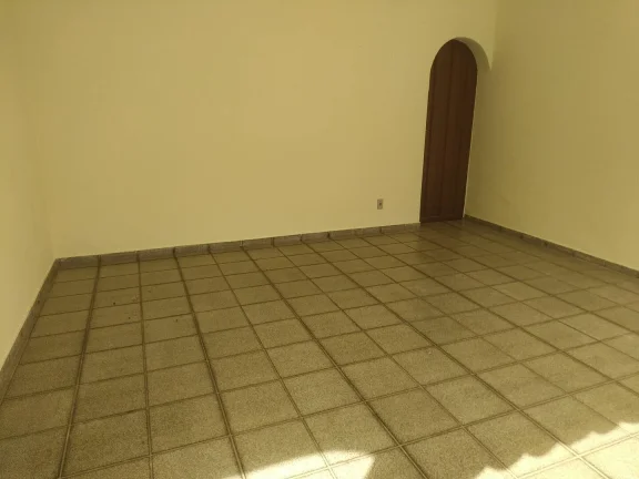 Imagem Casa com 3 Quartos estilo colonial.
