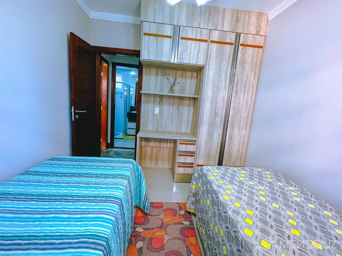 Imagem Refinamento em Cada Detalhe: Apartamento de 2 Quartos, Totalmente Mobiliado para o Seu Conforto!