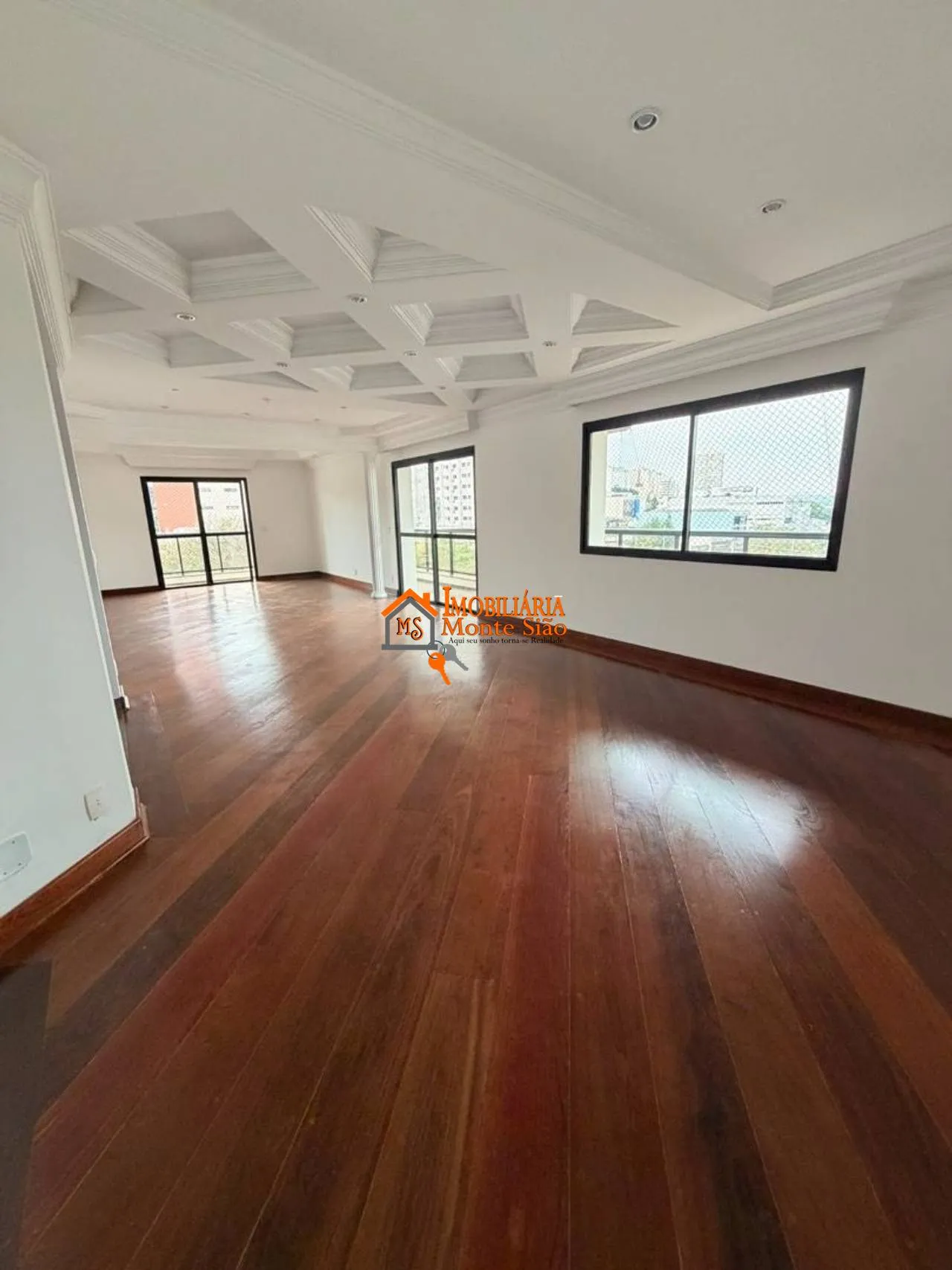 Imagem Apartamento com 4 dormitórios à venda, 274 m² por R$ 2.160.000,00 - Jardim Maia - Guarulhos/SP